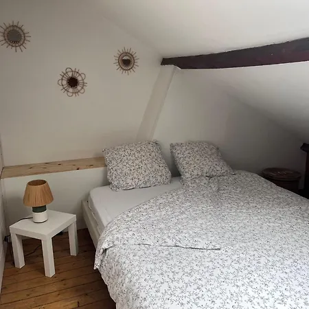 Apartmán T2 *
